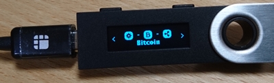 レジャーナノS(LedgerNanoS)にビットコインBTCを入金する方法|レジャーライブ(Ledger Live)でのウォレット作成